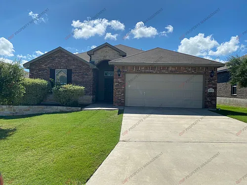 5607 Blackstone Dr Photo 1