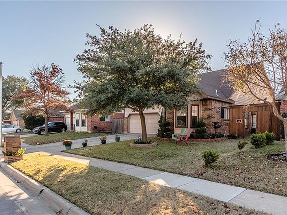 3rd image of 3610 Riverhead Dr