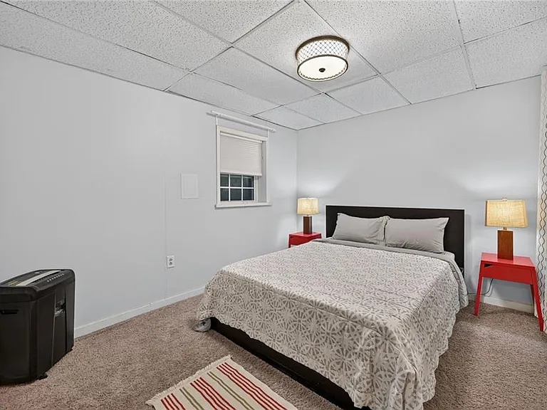 4100 Shawnee Ln NE — Photo 20