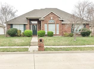 2321 Arrowcrest Ct, Garland, TX 75044