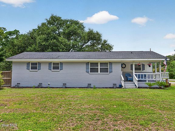 2nd image of 5012 Masonboro Loop Road