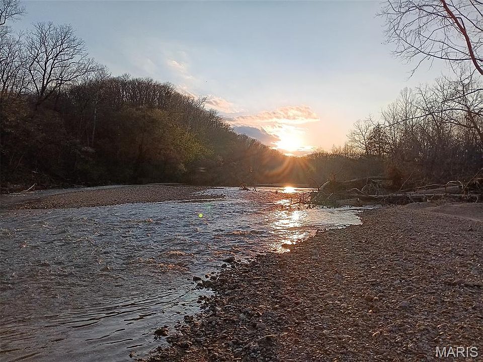 1st image of 1100 Hattie Rd