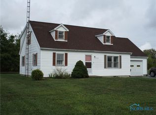 21669 Bowman Rd, Defiance, OH 43512