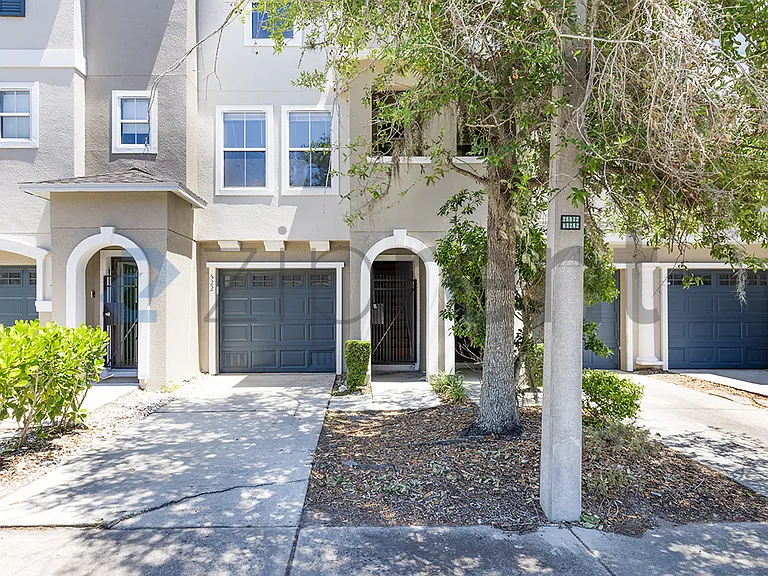 522 Wheaton Trent Pl — Photo 3