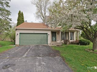 2085 Evergreen Ln, Round Lake Beach, IL