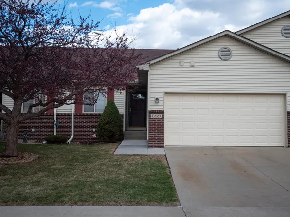 3221 SE Turnberry Dr, Ankeny, IA 50021