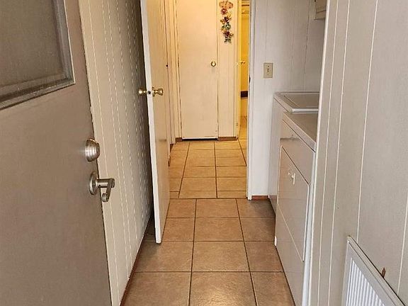 5th image of 13326 E 42nd St