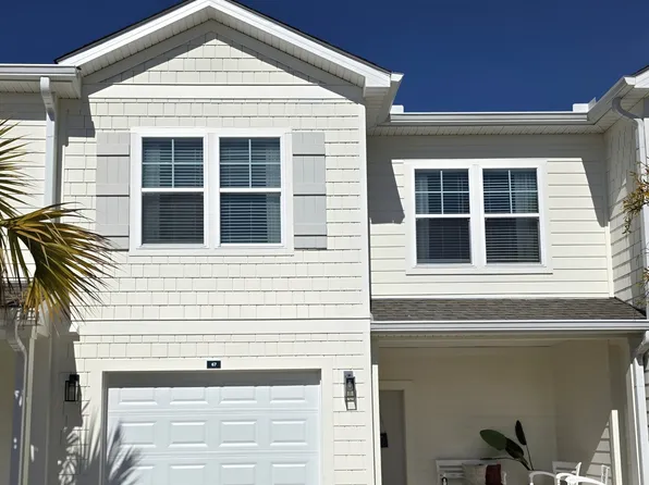 67 E Chapel Dr, Brunswick, GA 31525