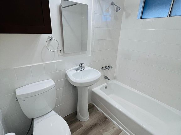 5th image of 4126 W 133rd St #A