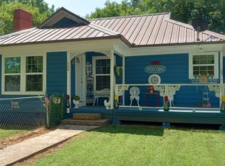 300 NE 2nd St, Spiro, OK 74959