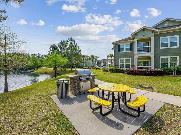 Oakleaf Plantation Pkwy — Photo 8