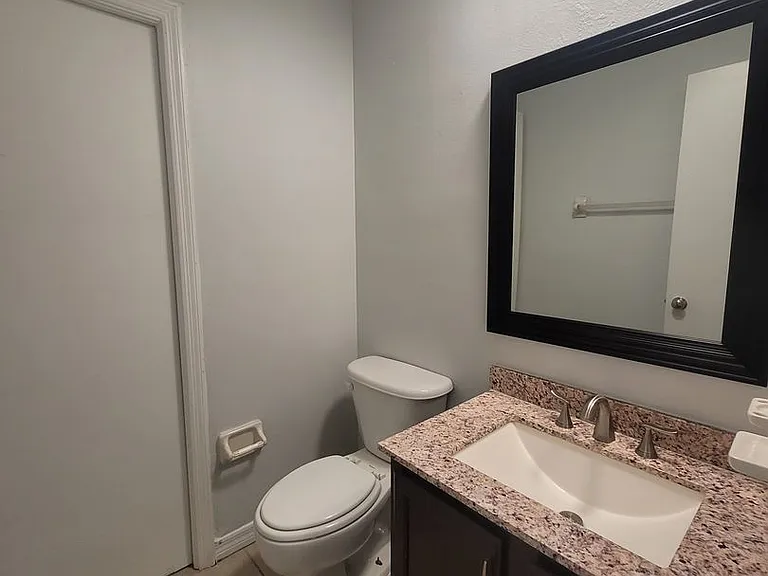 937 Aragon Ave — Photo 19