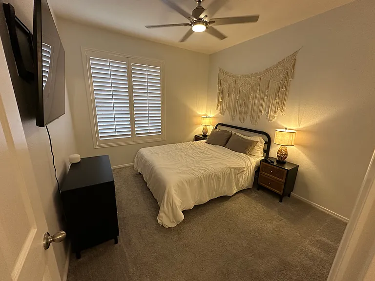 3623 E Linda Ln — Photo 16