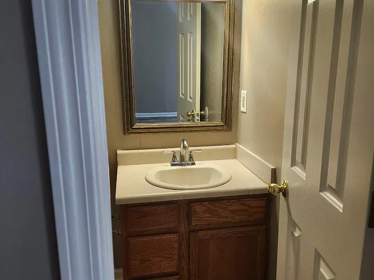 5881 Gadsen Dr — Photo 7