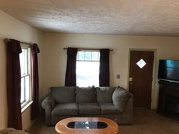 3rd image of 17720 E Alki Ave