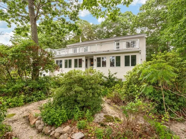 17 Ryan Rd, Gloucester, MA 01930