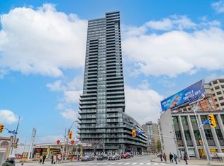825 Church St #316, Toronto, ON M4W 3Z4