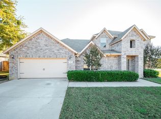 7425 Rose Crest Blvd, Forest Hill, TX 76140