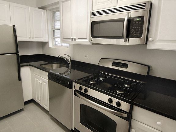 4th image of 230 E 79th St APT 10E