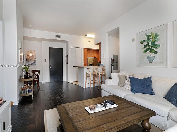 4th image of 1805 Ponce De Leon Blvd APT 812