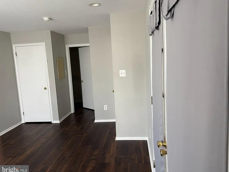 1002 Squirrel Rd — Photo 12