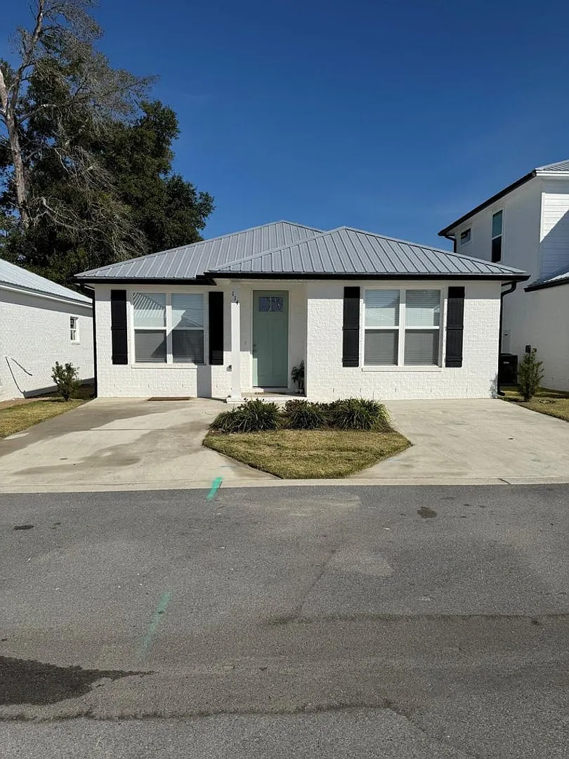 Furnished Valparaiso Home with Fenced Yard & Lawncare Included — Photo 1