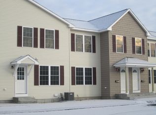 14 Pine St APT 5, Manchester, NH 03103