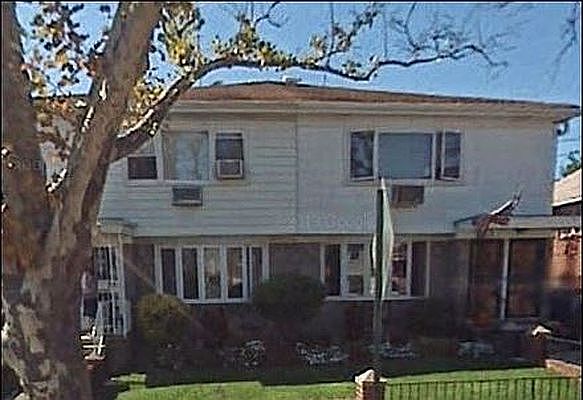 1st image of 9-30 120th St #2