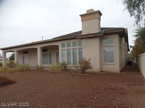 4th image of 9837 Queen Charlotte Dr