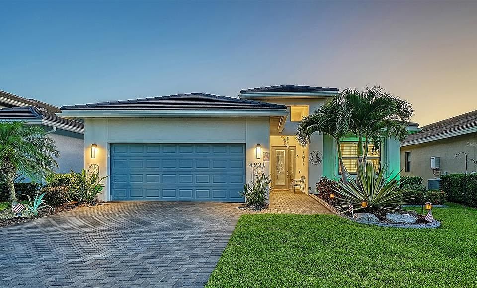 1st image of 4921 SURFSIDE CIRCLE