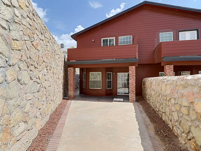 7235 Royal Arms Dr #E — Photo 33