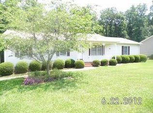 260 Stacey St, Thomasville, NC 27360