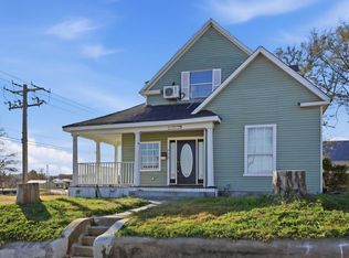512 S Cox Ave, Joplin, MO 64801
