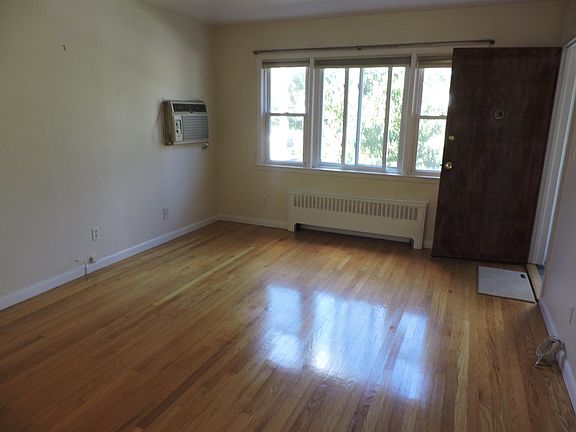 2nd image of 24 Yonkers Ave #23098