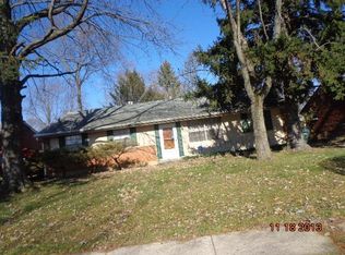4635 Bluehaven Dr, Dayton, OH 45406