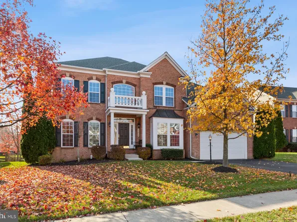 25454 Kinsale Pl, Aldie, VA 20105