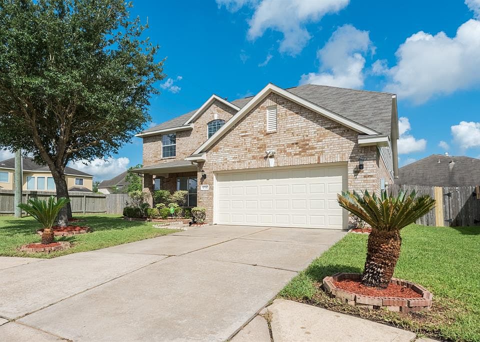 1st image of 10742 White Bridge Ln