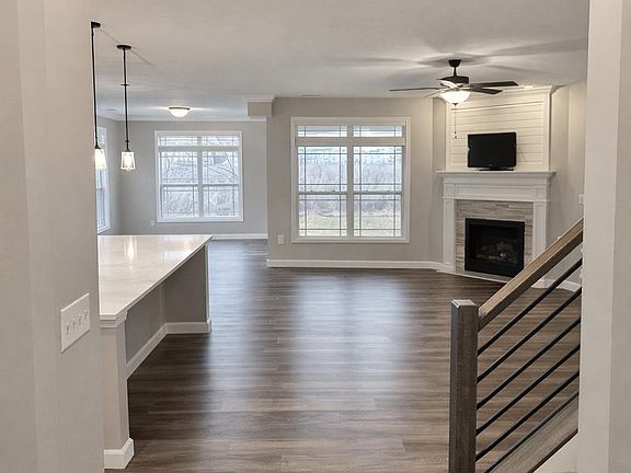 4th image of 2844 Needletail Dr