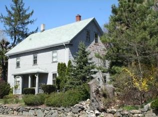 16 Cedar St, Wellesley, MA 02481