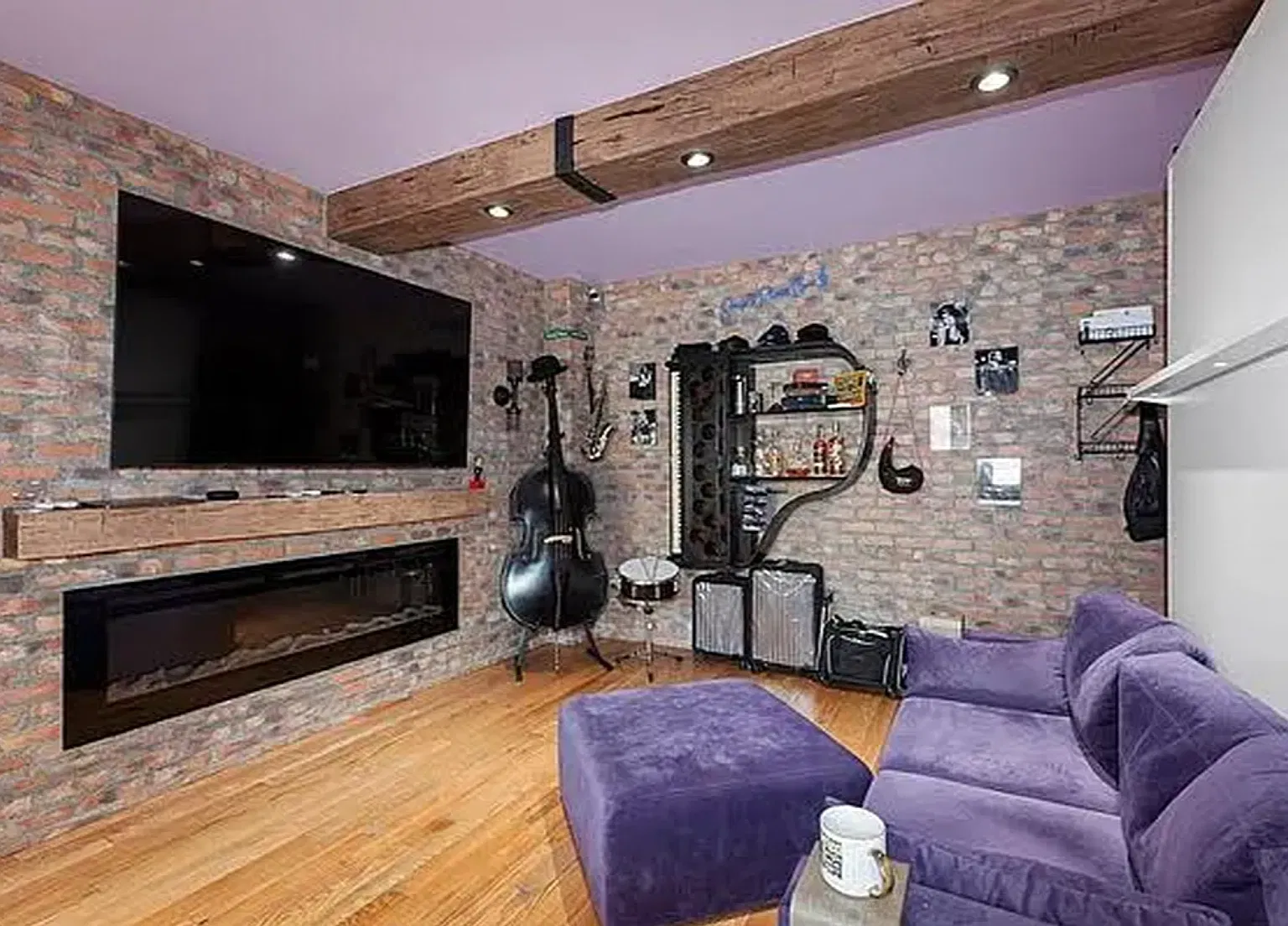 339 East 58th Street — Photo 1