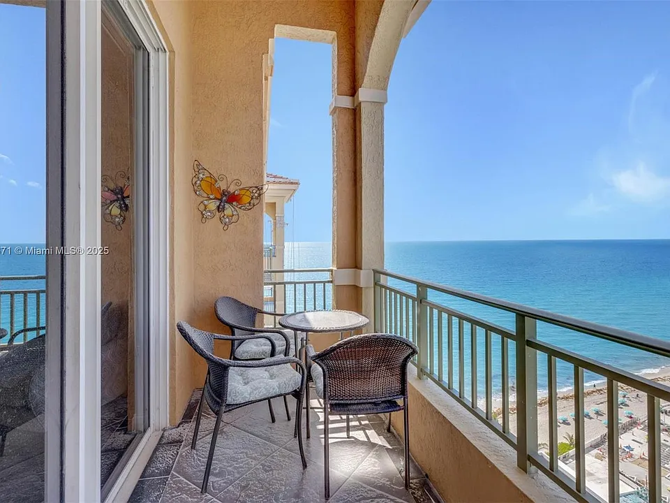 2080 S Ocean Dr #9