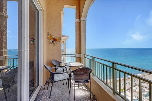 2080 S Ocean Dr #9 Photo 1