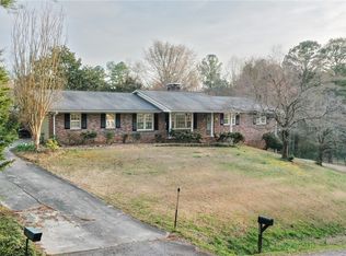109 Woodbine Ter, Central, SC 29630