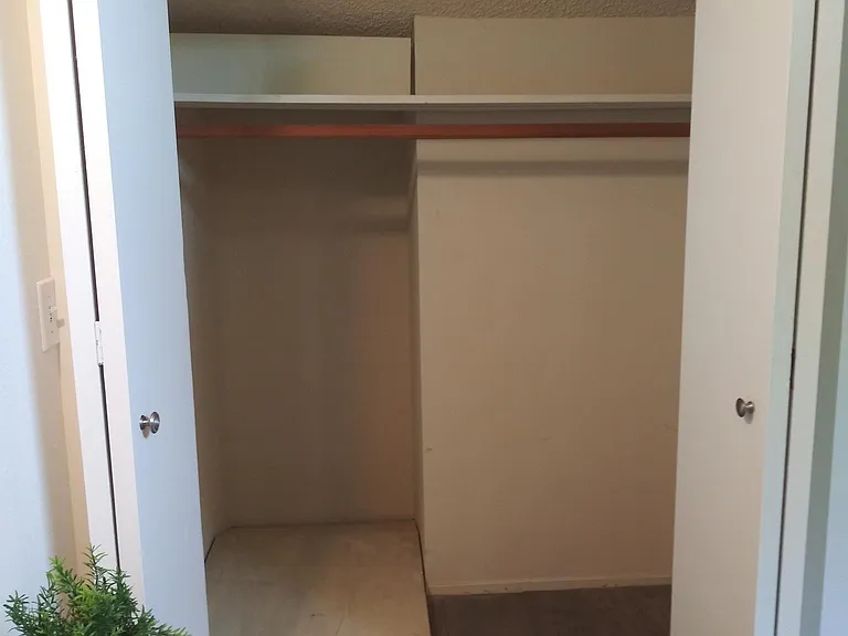 4635 Driftwood Cir — Photo 8