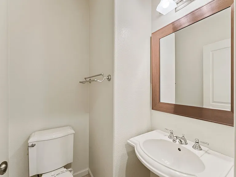 4535 Lick Mill Blvd — Photo 10