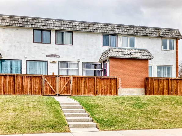 6147 W Buckthorn Rd NW #2, Calgary, AB T2K 2Z2