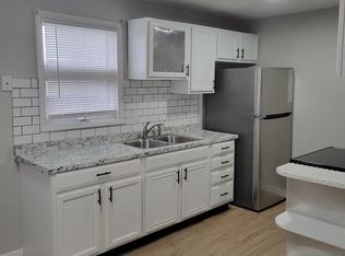 3827 Mississippi Ave #3827, Davenport, IA 52807