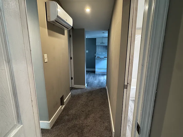 120 Adams St #2 — Photo 8