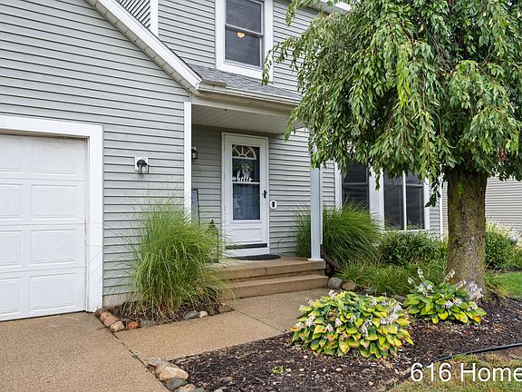 3rd image of 3755 Black Creek Dr