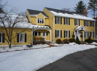 88 Pine St, Medfield, MA 02052